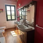 Casa vacanze Charming Italian Sleeps 14