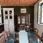 Charming Italian Sleeps 14 Vakantiehuis Cantarana