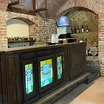 Charming Italian Sleeps 14