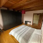 Casa vacanze Charming Italian Sleeps 14 *