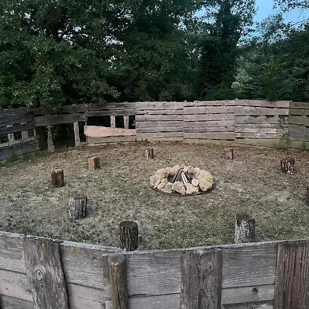 Charming Italian Sleeps 6 Cantarana