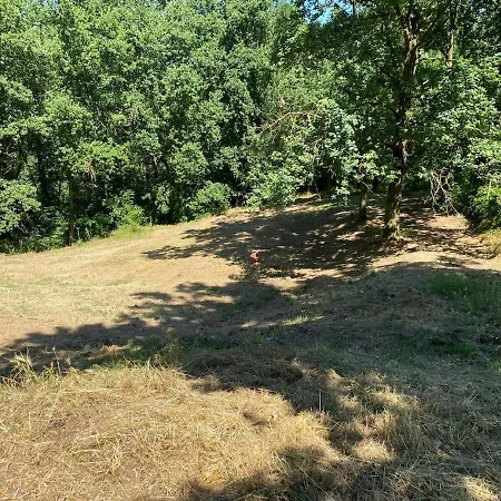 Charming Italian Sleeps 6 Semesterbostad *