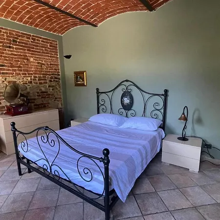 Cascinatella Hébergement de vacances Cantarana