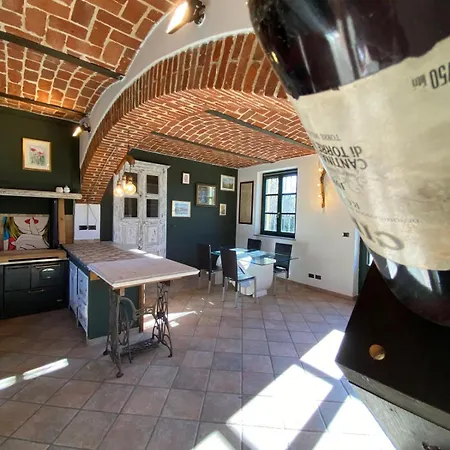 בית נופש Charming Italian Sleeps 6