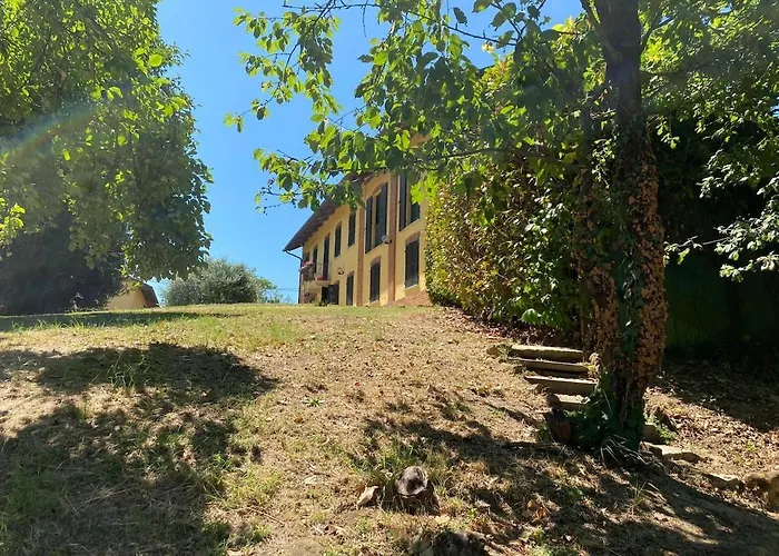 Nyaraló Charming Italian Sleeps 14